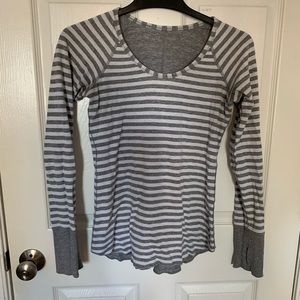 Lulu lemon reversible long sleeve top